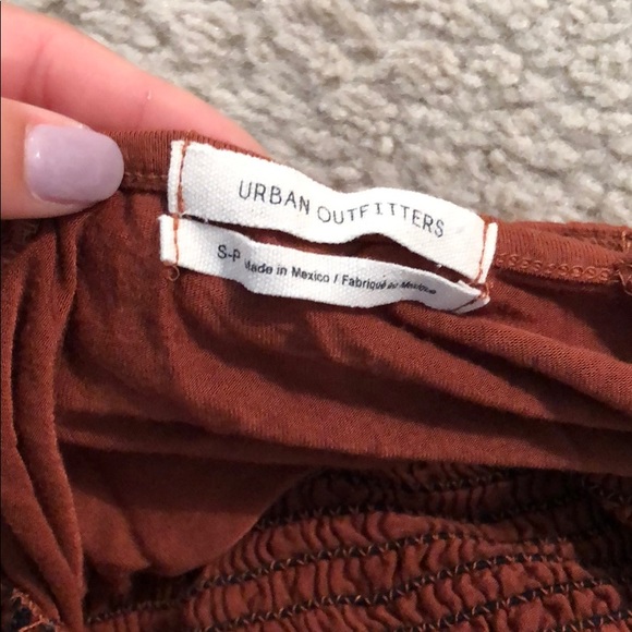 Rust colored crop top - Picture 3 of 3